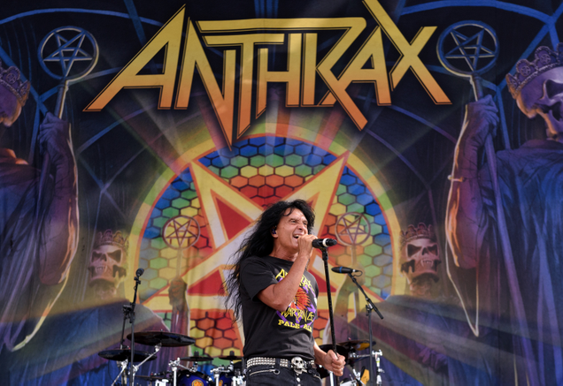 Joey Belladonna performing with Anthrax (Photo: Daniel Boczarski/Getty)